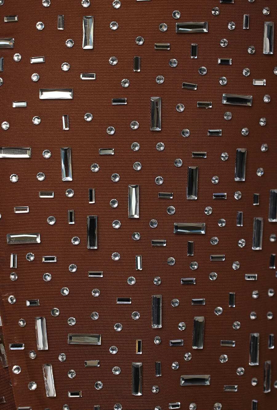 シースルー装飾スクープネックミニドレス(モカ)